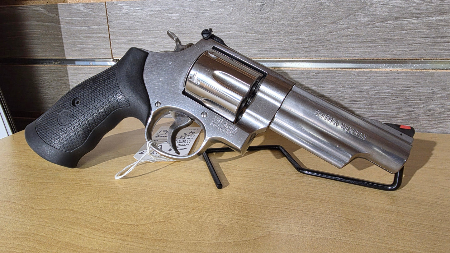SMITH & WESSON 629-6 .44 MAGNUM (Pre Owned)