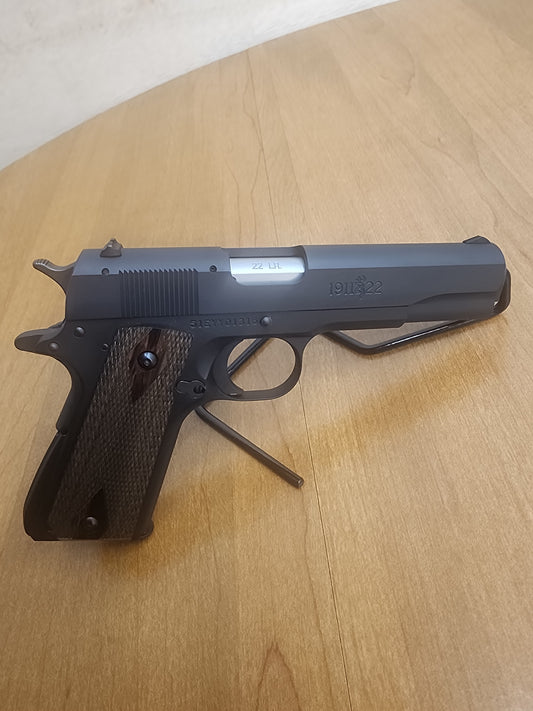 Browning 1911-22 A1(pre-owned)