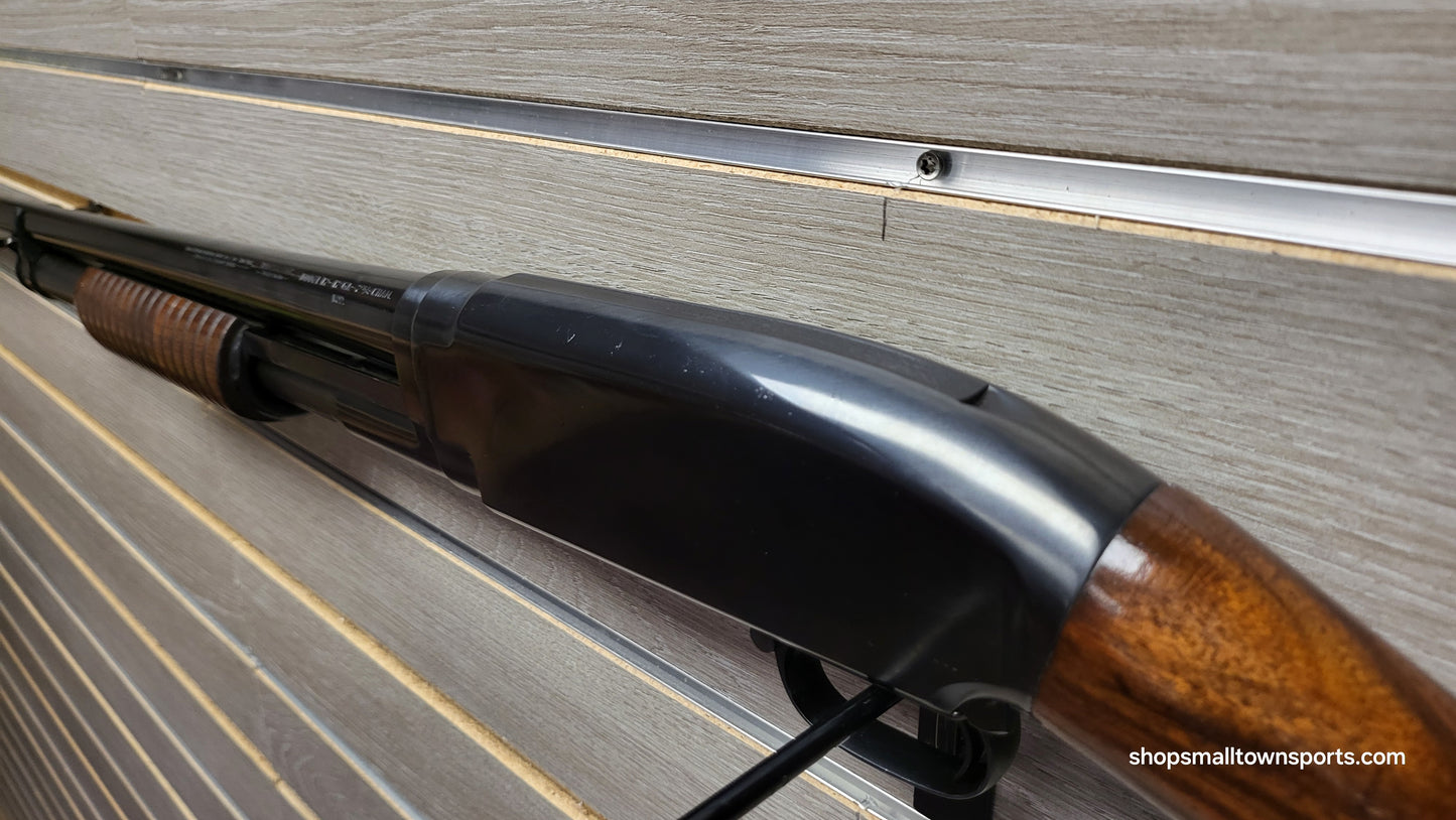 Winchester Model 12 (pre-owned)