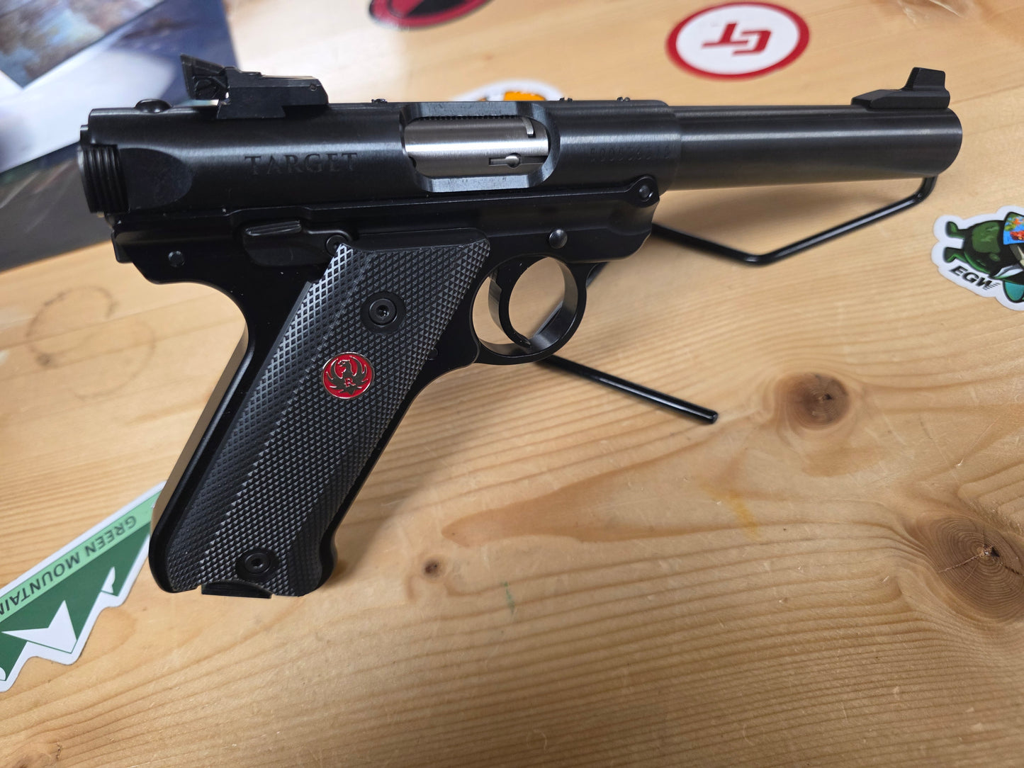 Ruger Mark IV 22LR(Pre-owned)