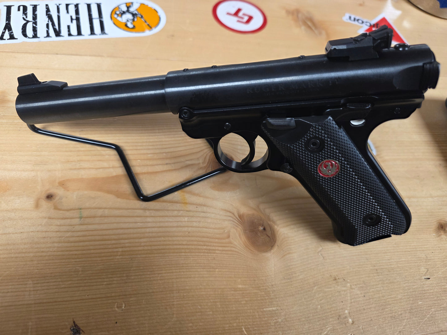 Ruger Mark IV 22LR(Pre-owned)