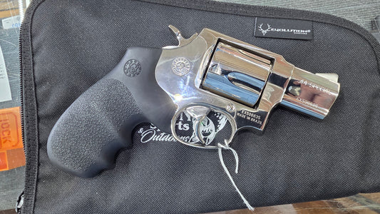 Taurus 445 44special Revolver (PRE OWNED)